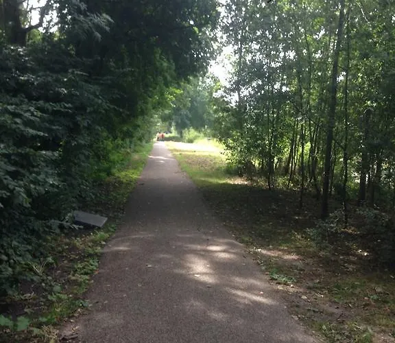 伦特美斯特住宿加早餐酒店 招待所