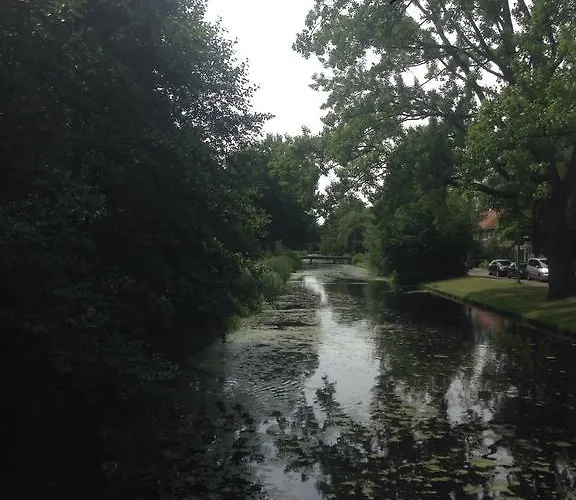 伦特美斯特住宿加早餐酒店 *